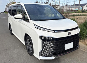 トヨタ ヴォクシー 令和5年式(2023年式) 埼玉県 越谷市の買取実績 2026/04/16